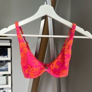 Hollister Underwire Bikini Top